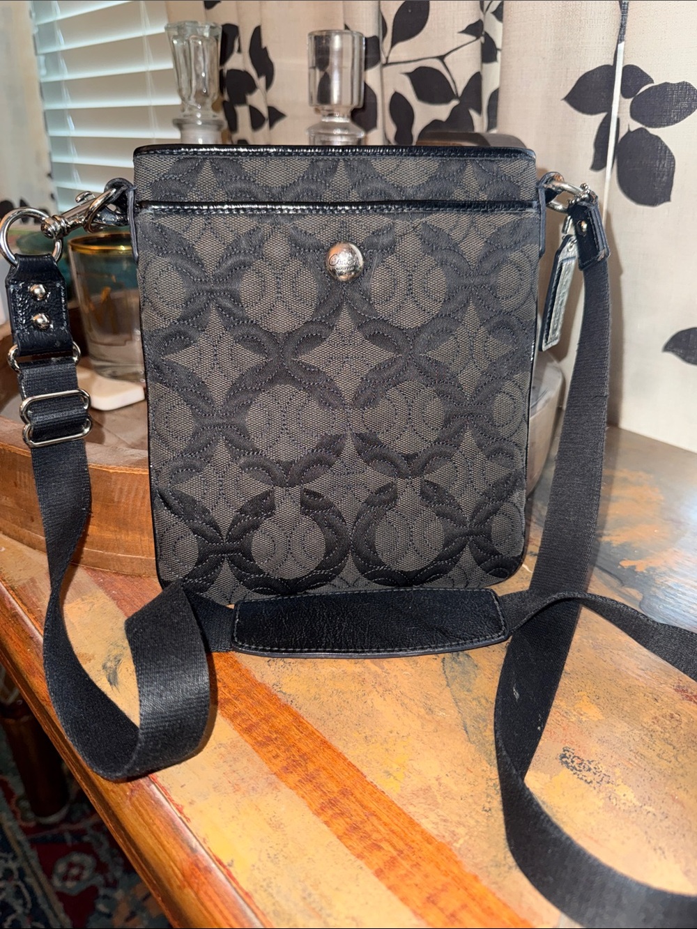 Coach Vintage Black Signature Messenger Crossbody Bag